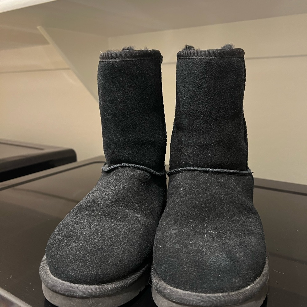 Koolaburra UGG Black Suede Winter Boots